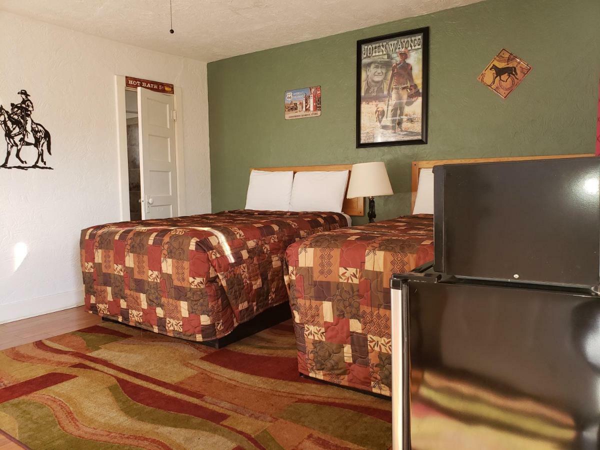 Deluxe Inn Seligman Luaran gambar